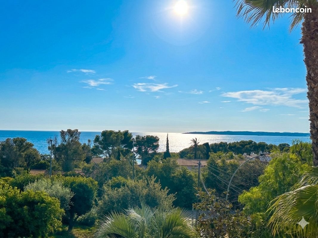 Maison à vendre, 232m², Roquebrune-sur-Argens