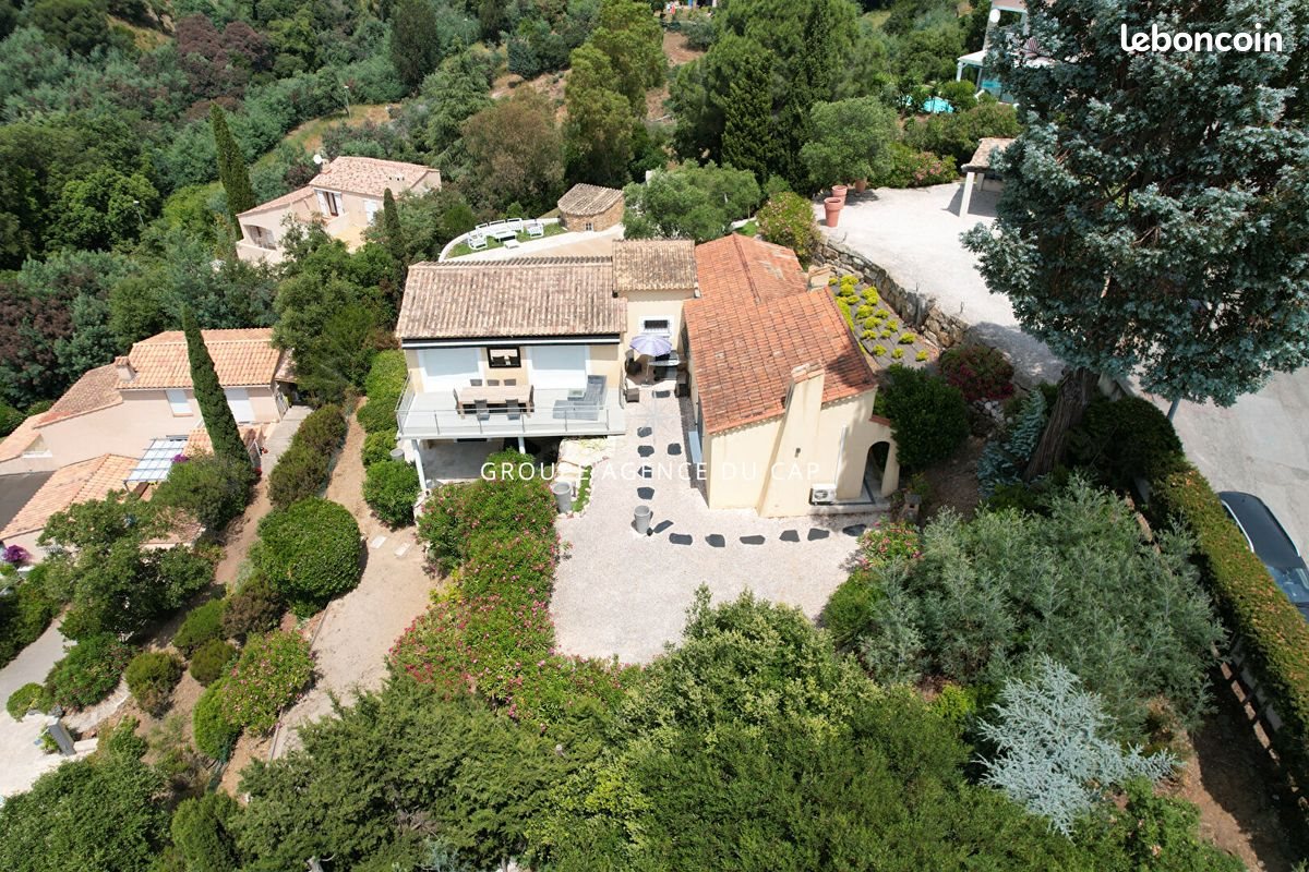 Maison à vendre, 135m², Roquebrune-sur-Argens