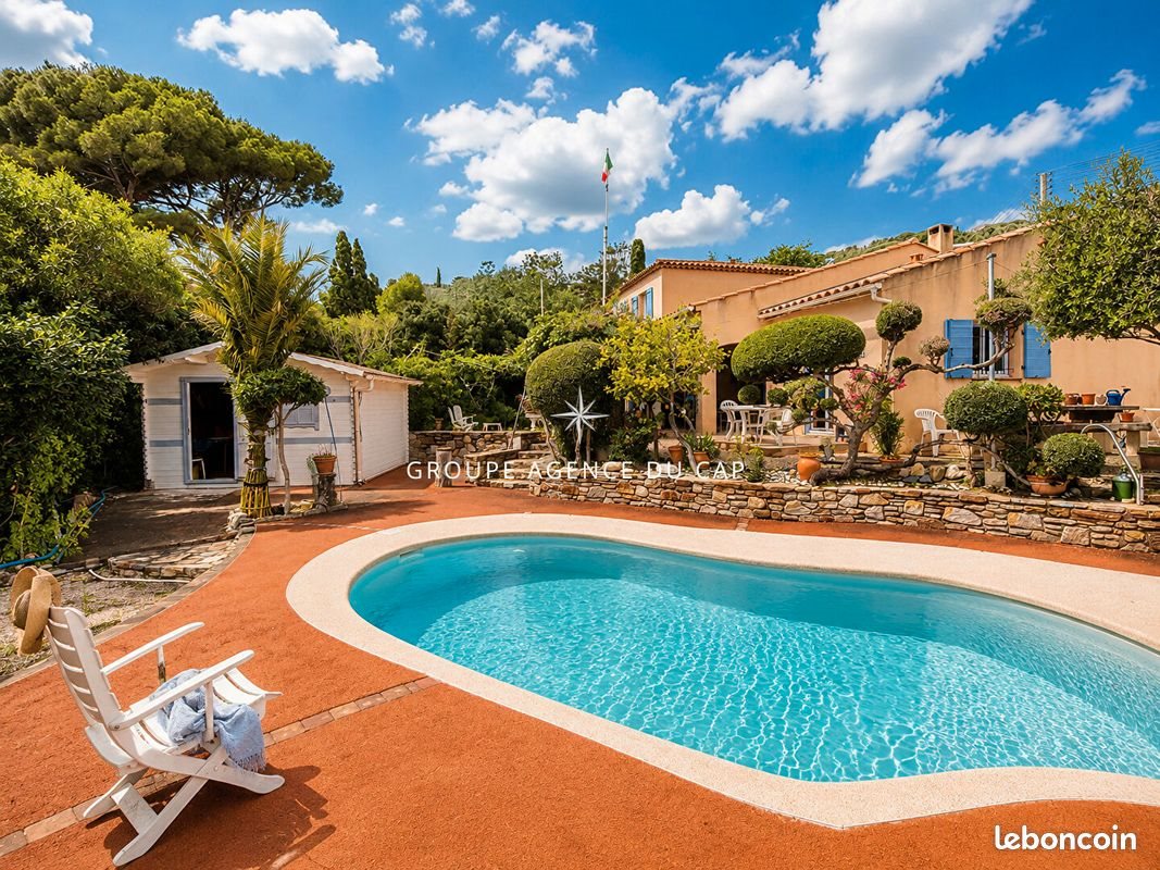 Maison à vendre, 165m², Roquebrune-sur-Argens