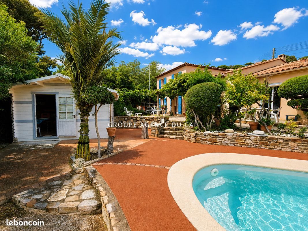Maison à vendre, 165m², Roquebrune-sur-Argens