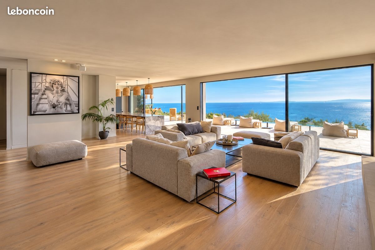 Maison à vendre, 493m², Roquebrune-sur-Argens