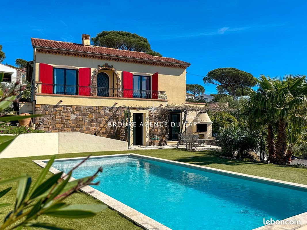 Maison à vendre, 192m², Roquebrune-sur-Argens