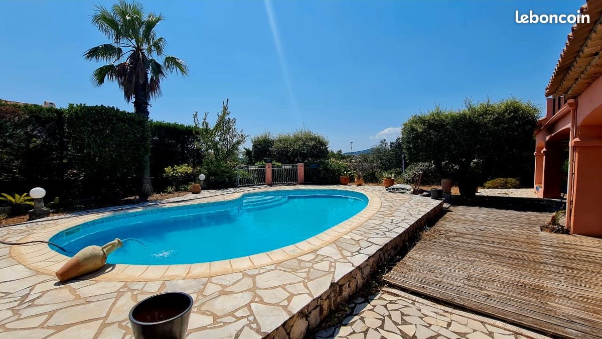Maison à vendre, 180m², Roquebrune-sur-Argens