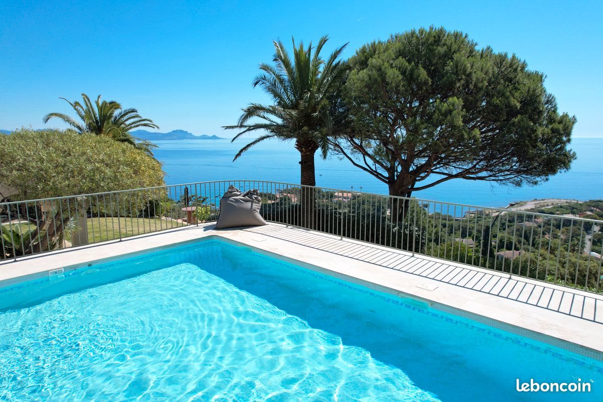 Maison à vendre, 279m², Roquebrune-sur-Argens