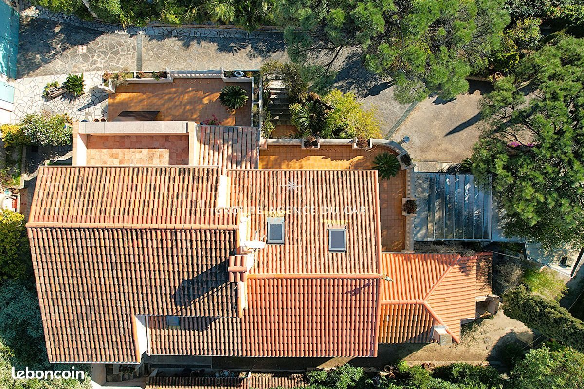 Maison à vendre, 251m², Roquebrune-sur-Argens