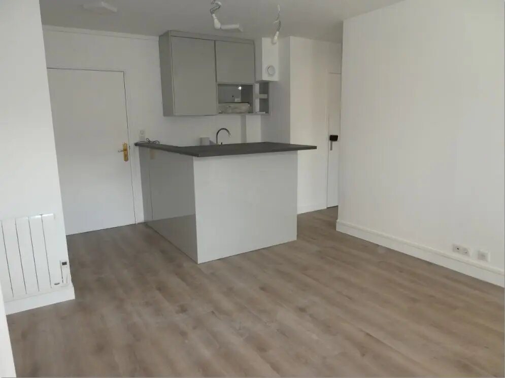 Appartement à louer, 35m², Gif-sur-Yvette