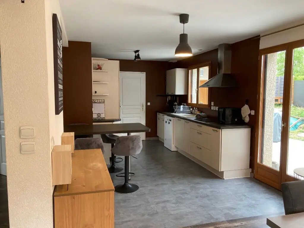 Maison à louer, 107m², Valleiry