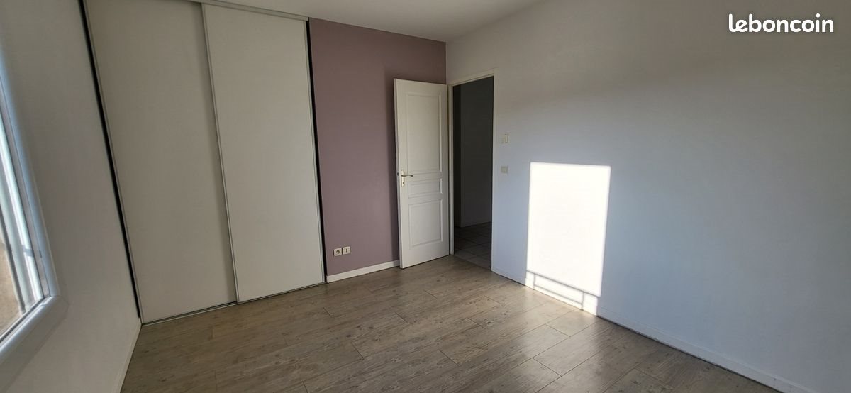 Appartement à louer, 79m², Saint-Priest-en-Jarez
