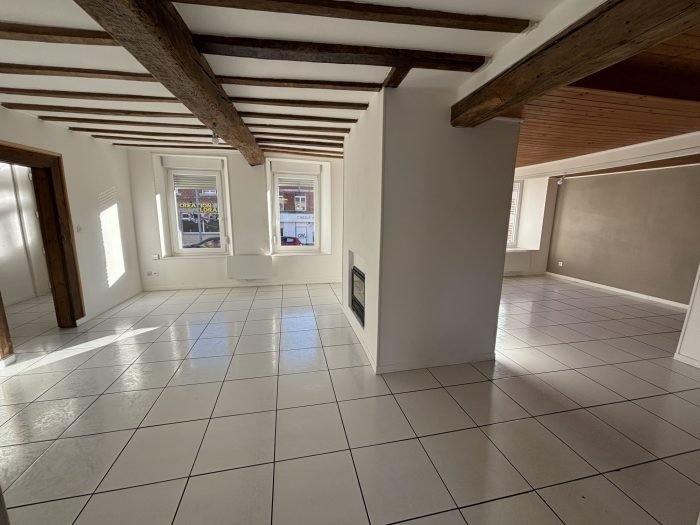 Maison à louer, 110m², Wignehies