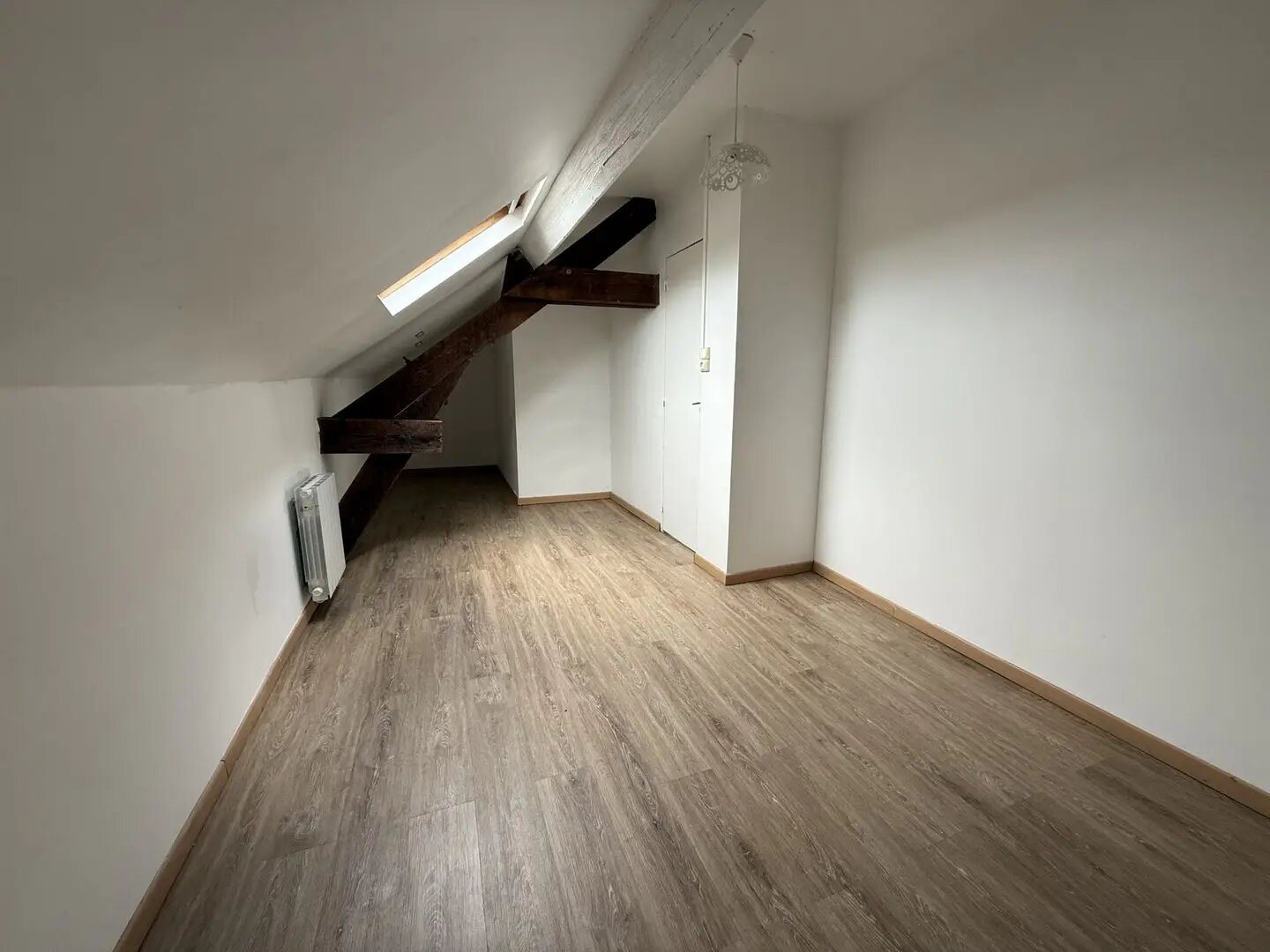 Appartement à louer, 46m², Rousies