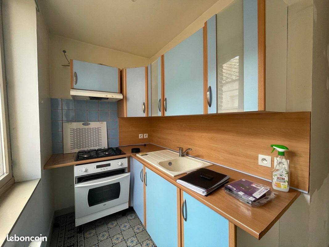 Maison à louer, 56m², Solesmes