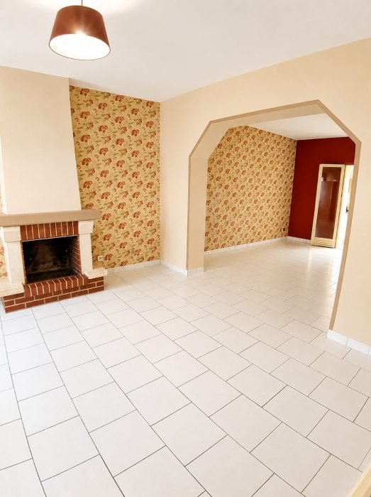 Maison à vendre, 129m², Neuville-Saint-Rémy