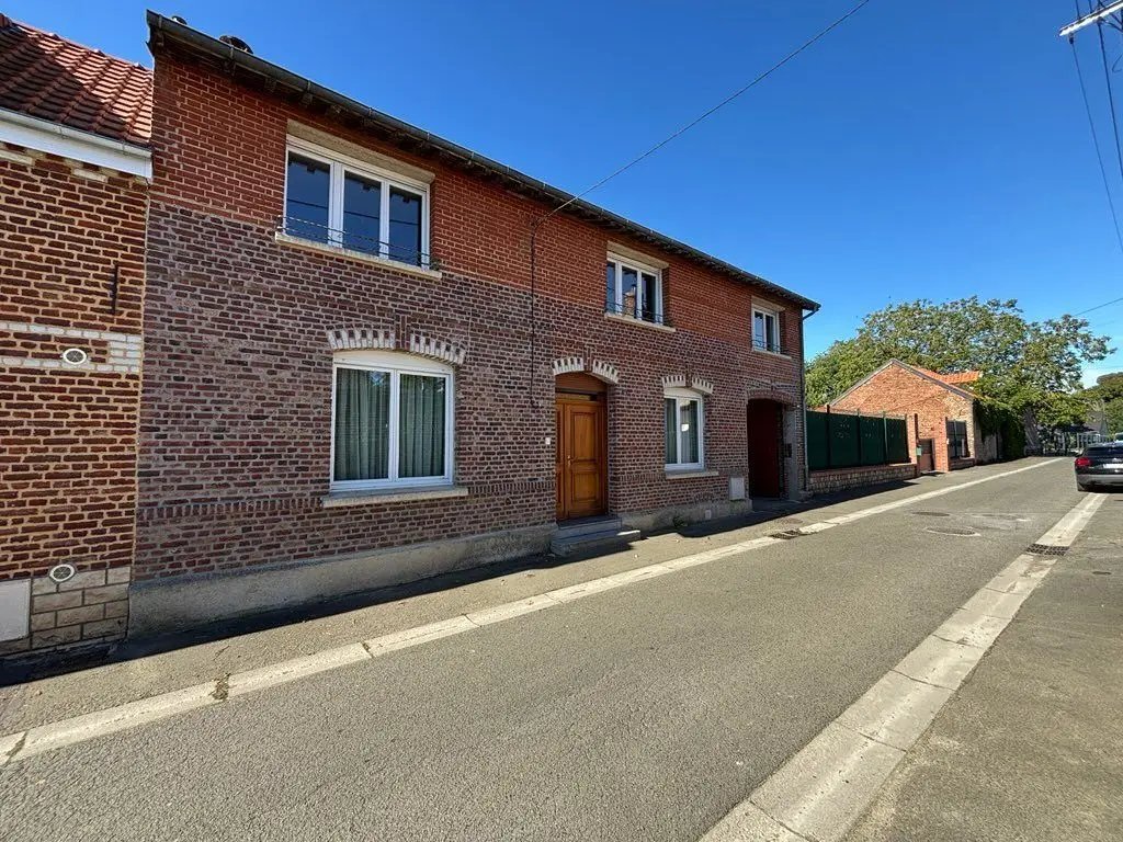 Maison à vendre, 127m², Solesmes