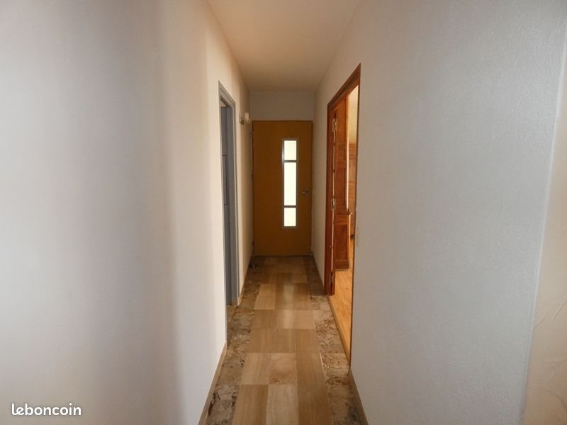 Appartement à louer, 80m², Serres