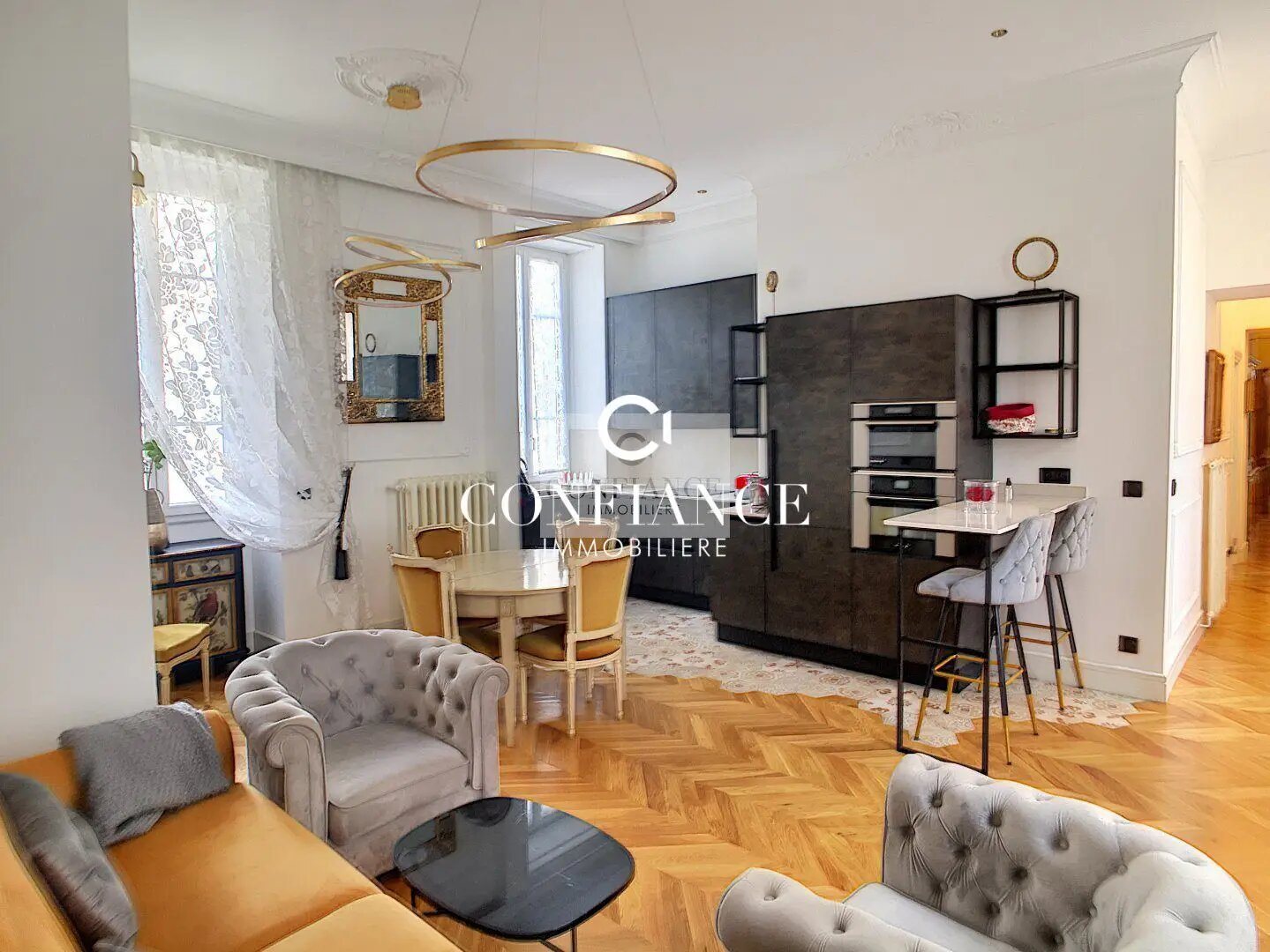 Appartement à louer, 77m², Nice