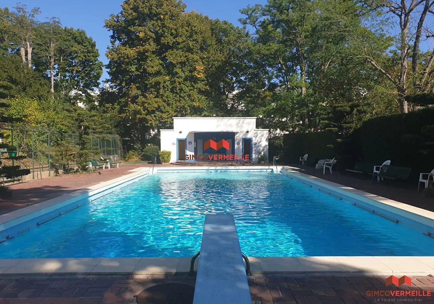 Appartement à louer, 85m², Bougival