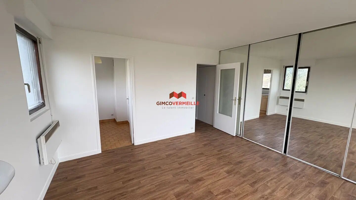 Appartement à louer, 28m², Rueil-Malmaison