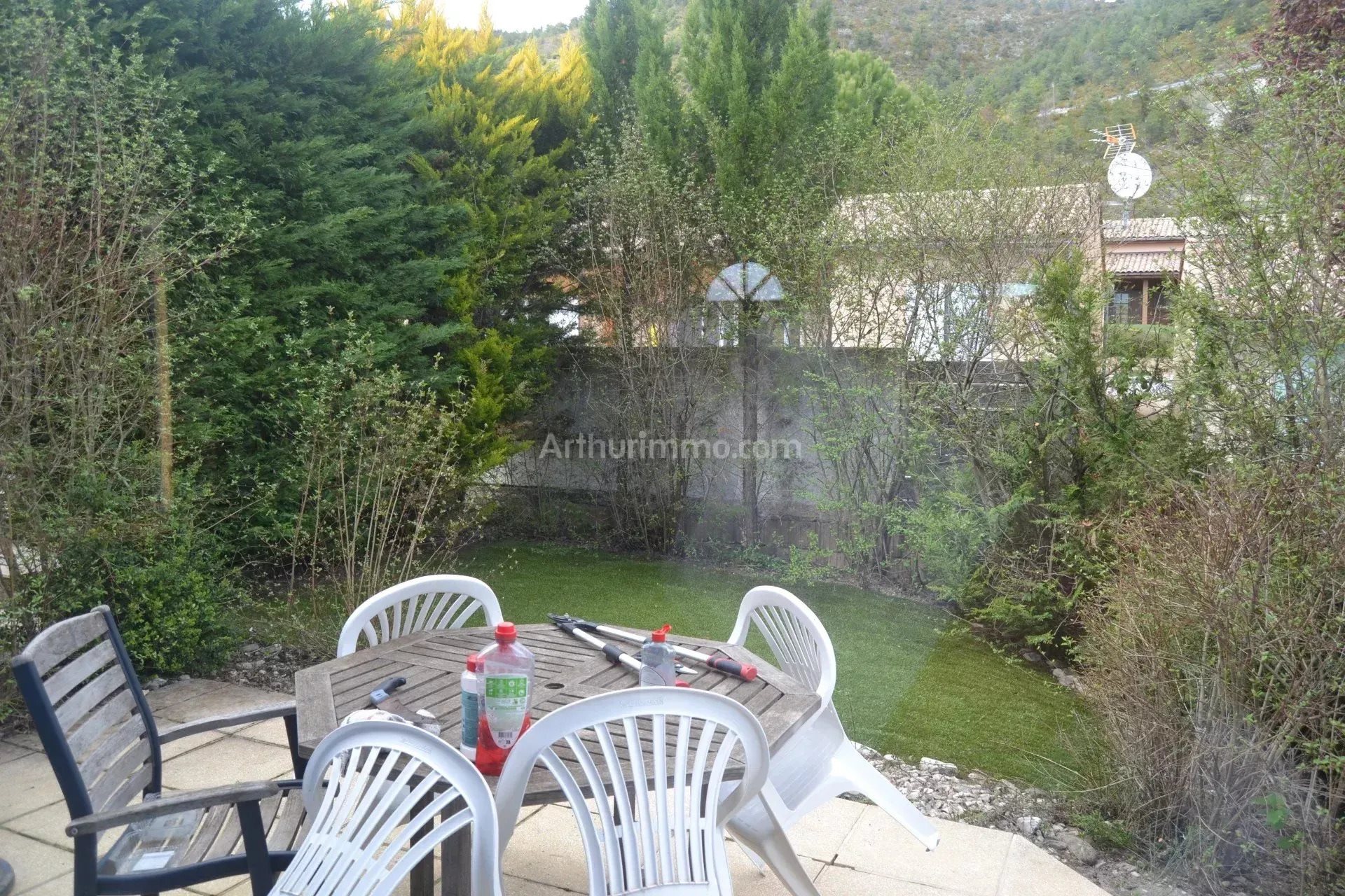 Maison à vendre, 78m², Castellane