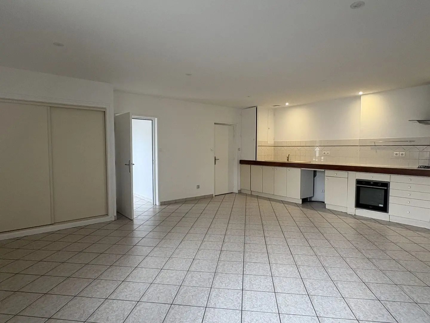Appartement à louer, 81m², Chazey-sur-Ain