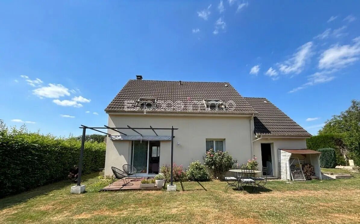 Maison à vendre, 91m², Sierville
