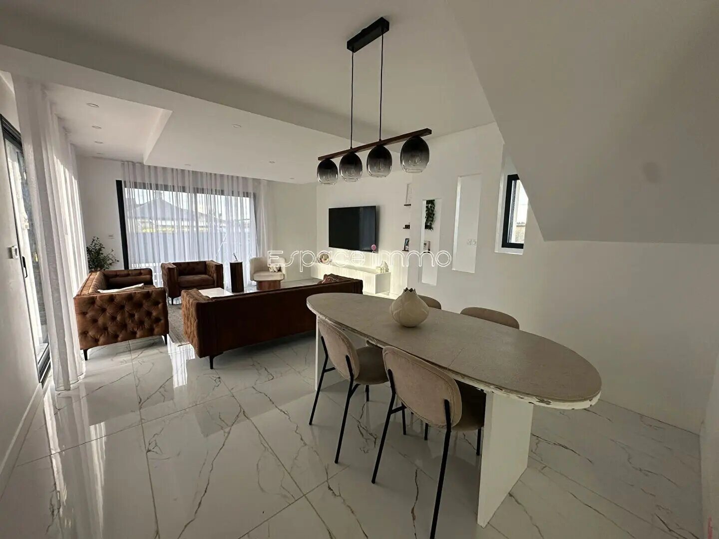 Maison à vendre, 131m², Saint-Jean-du-Cardonnay