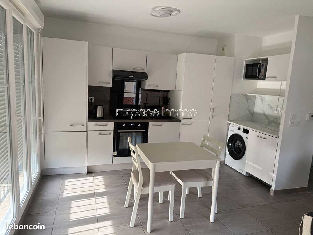 Appartement à louer, 42m², Amfreville-la-Mi-Voie