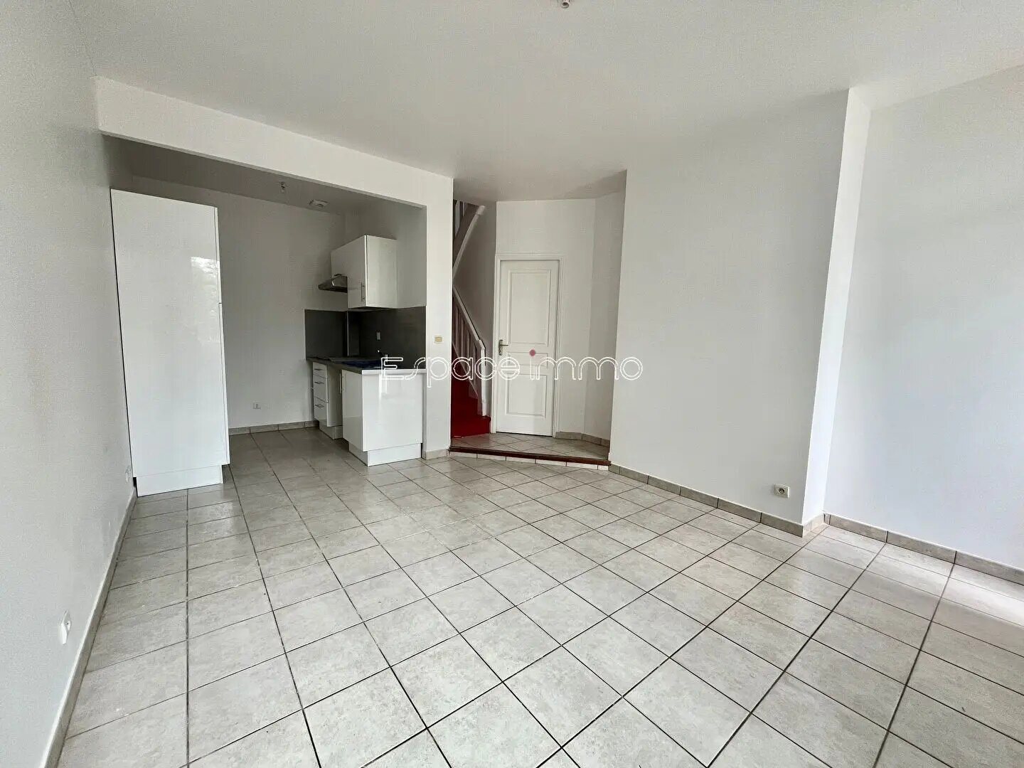 Maison à louer, 58m², Montville
