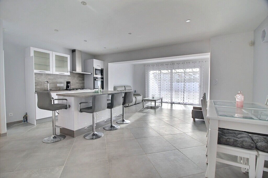 Maison à vendre, 89m², Aulnat