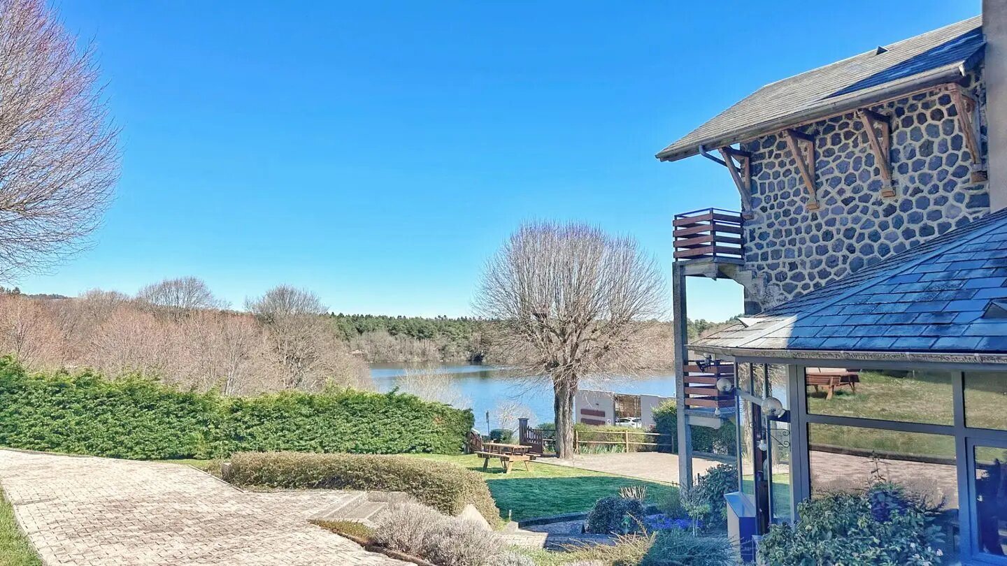 Maison à vendre, 470m², Aydat