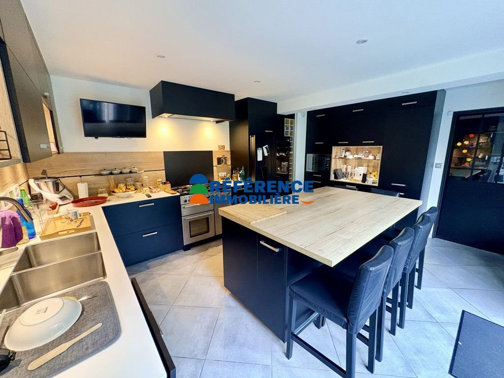 Maison à vendre, 192m², Pérenchies