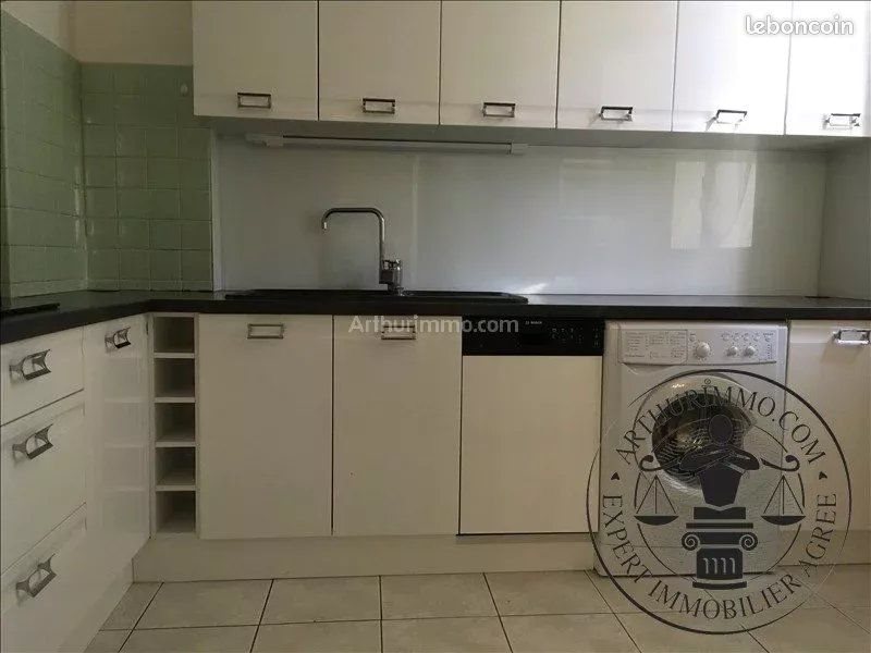 Appartement à louer, 63m², Ajaccio
