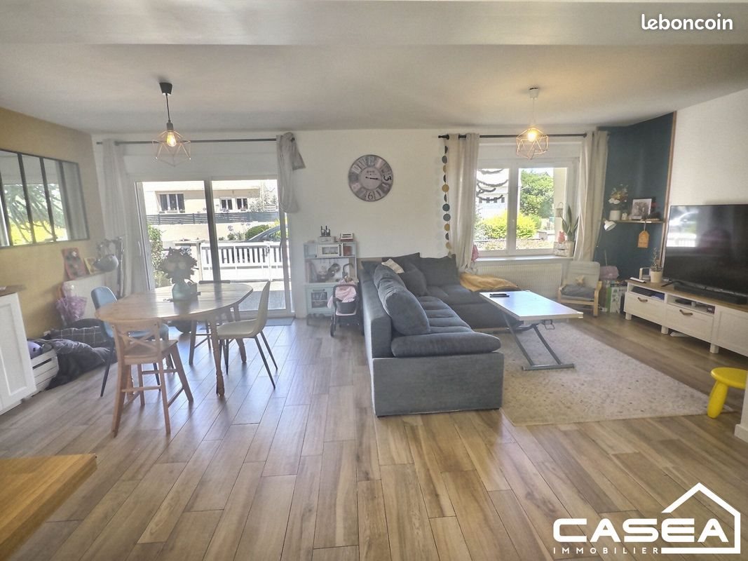 Maison à vendre, 119m², Plonéour-Lanvern