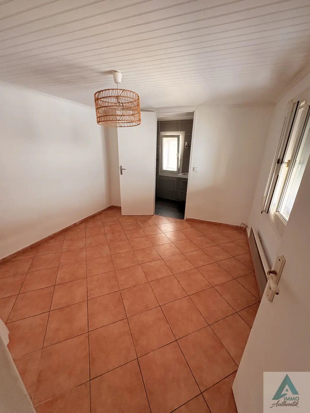 Appartement à louer, 75m², Saint-Zacharie