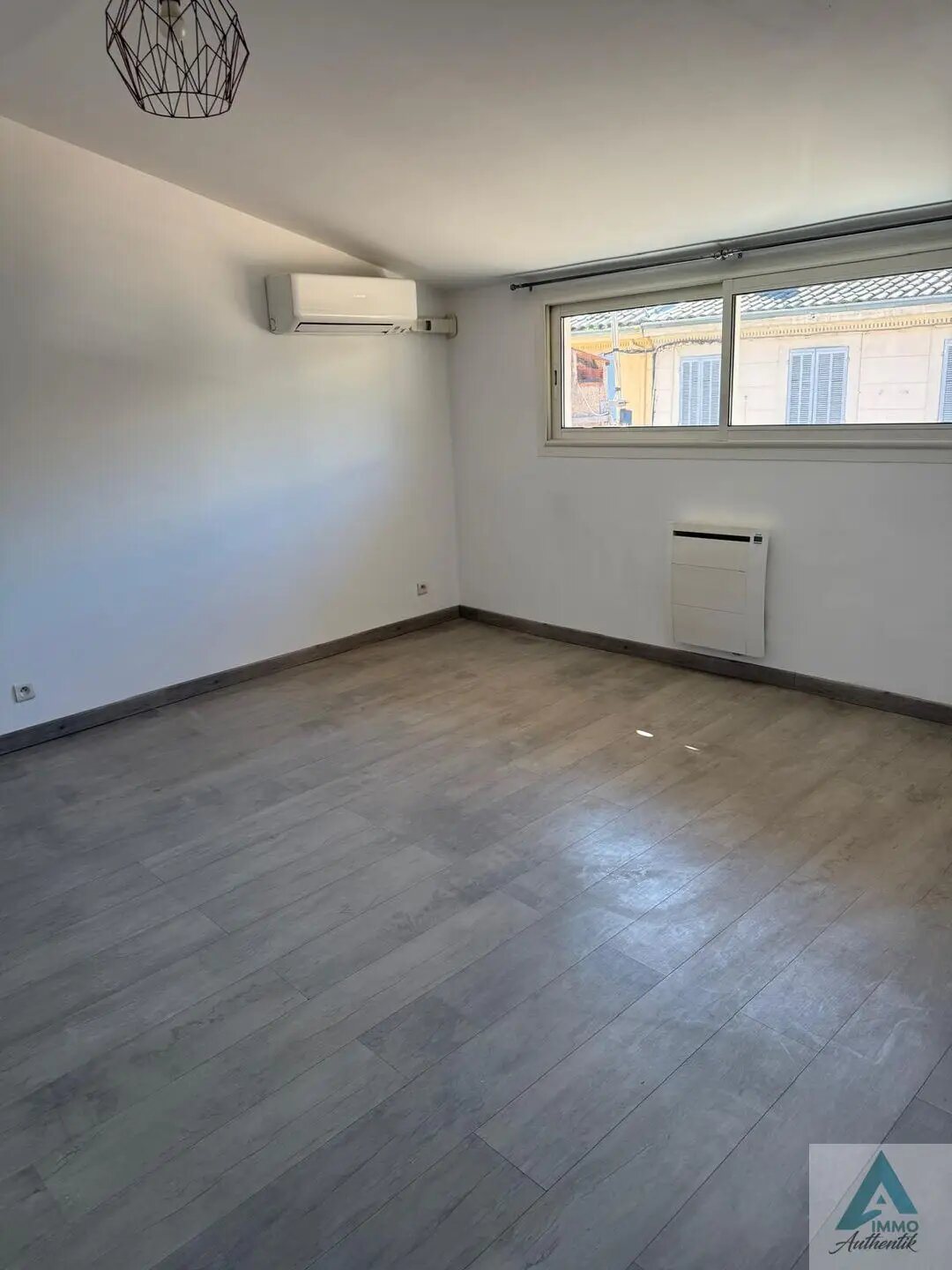 Appartement à louer, 29m², Auriol