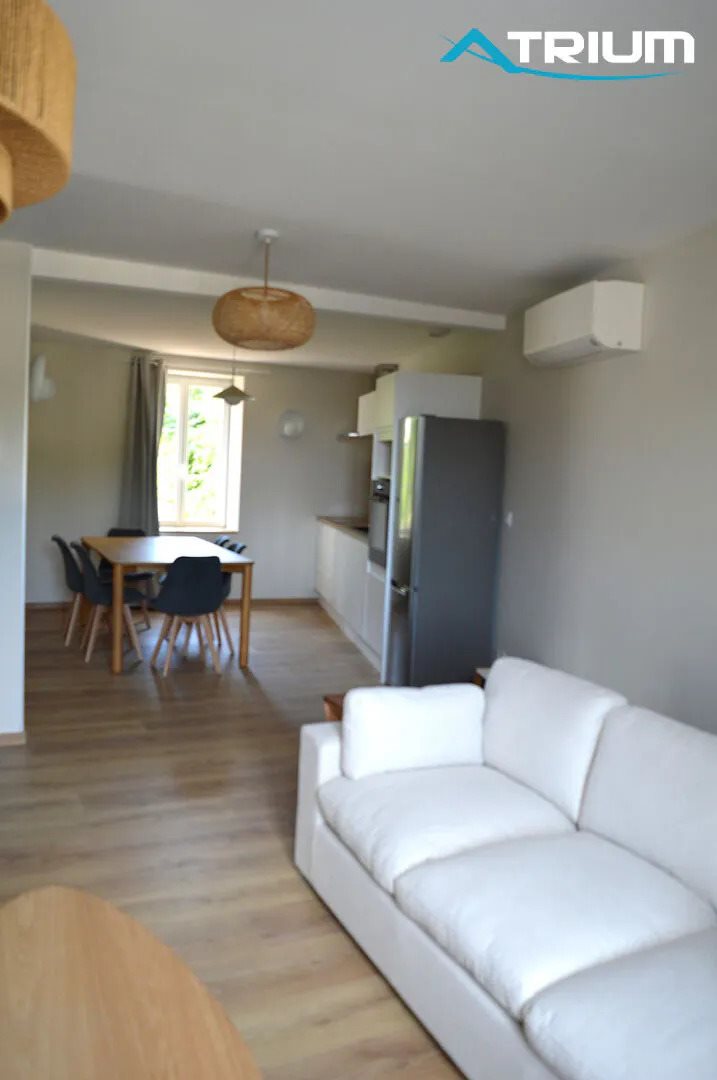 Appartement à louer, 74m², Neuville-les-Dames