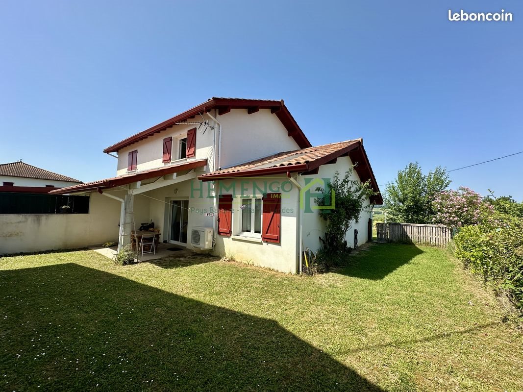 Maison à vendre, 93m², Arraute-Charritte