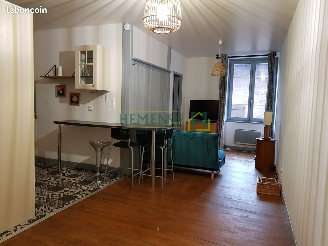 Appartement à louer, 40m², Saint-Jean-Pied-de-Port