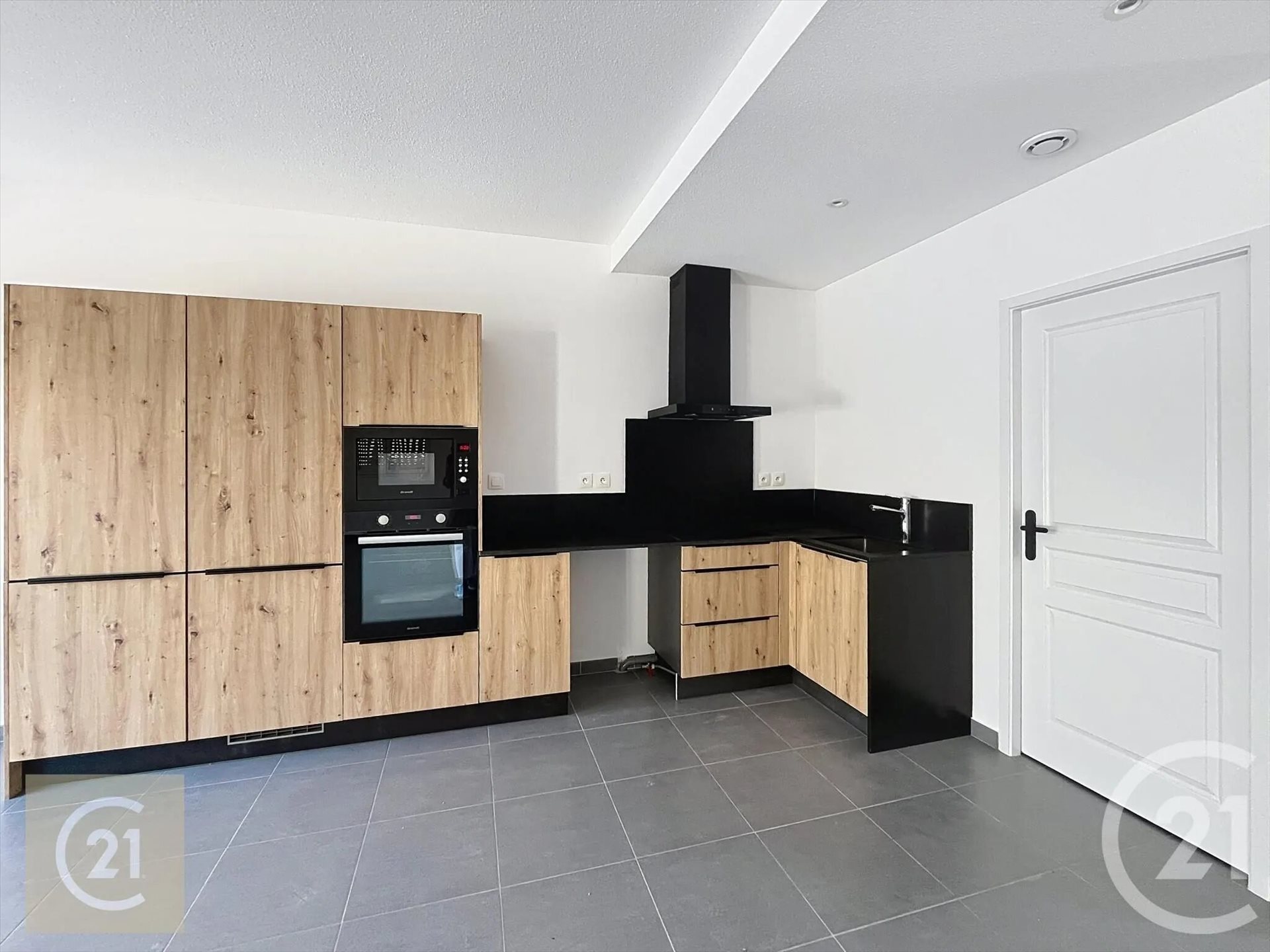 Maison à louer, 103m², Cazouls-lès-Béziers