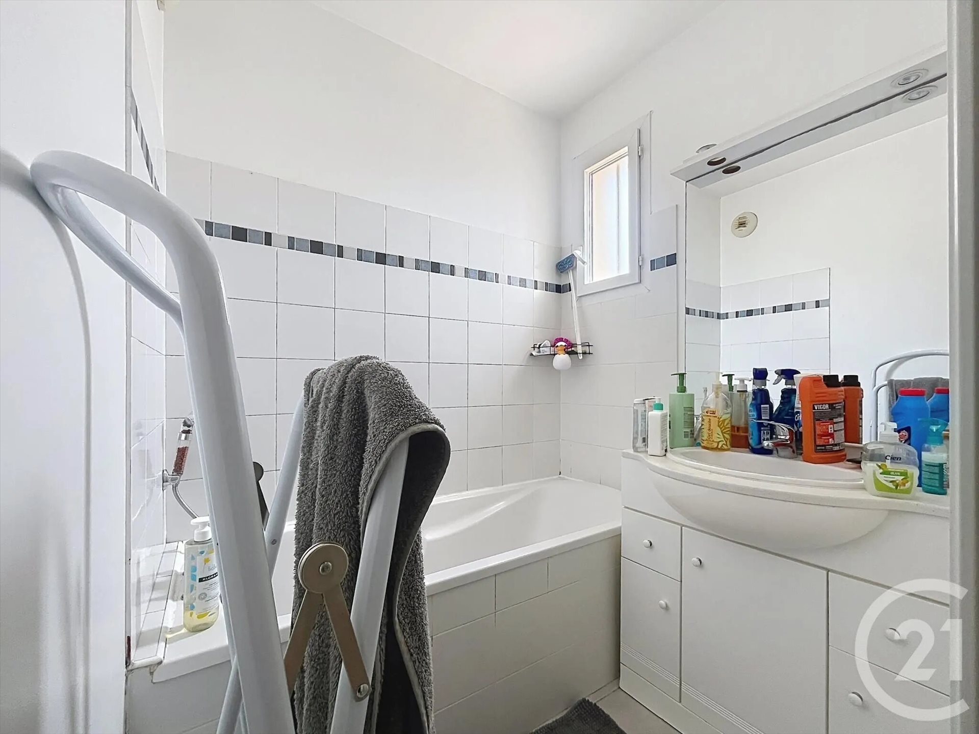 Appartement à louer, 40m², Cers