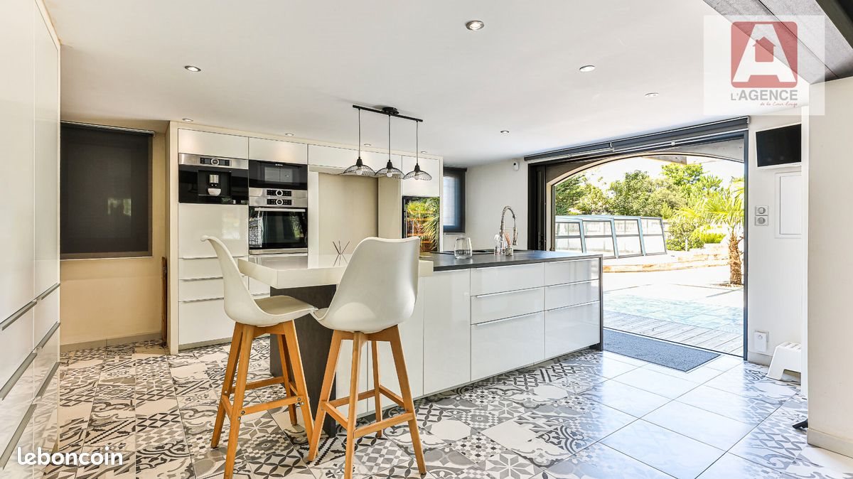 Maison à vendre, 191m², Saint-Hilaire-de-Riez