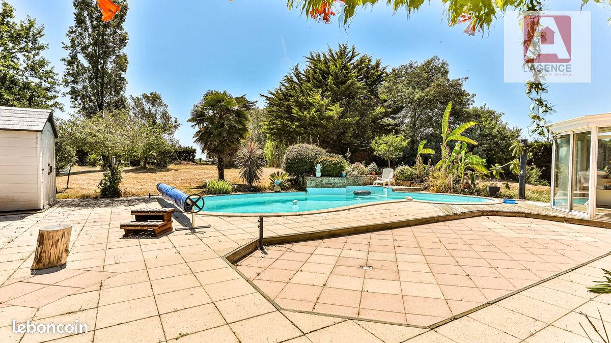 Maison à vendre, 160m², Saint-Révérend