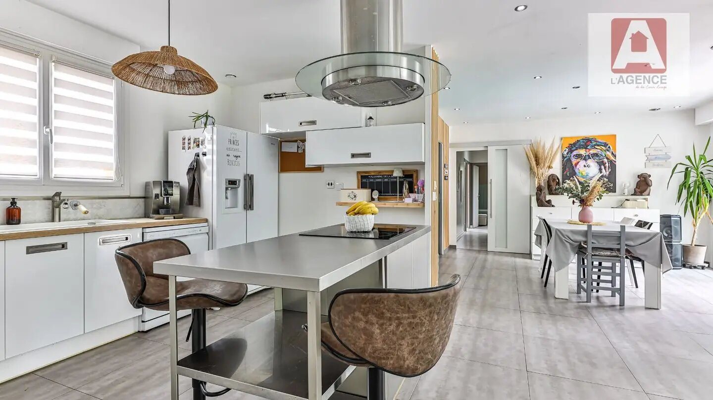 Maison à vendre, 129m², Landeronde