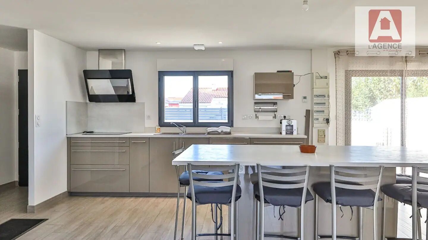 Maison à vendre, 111m², Saint-Gilles-Croix-de-Vie