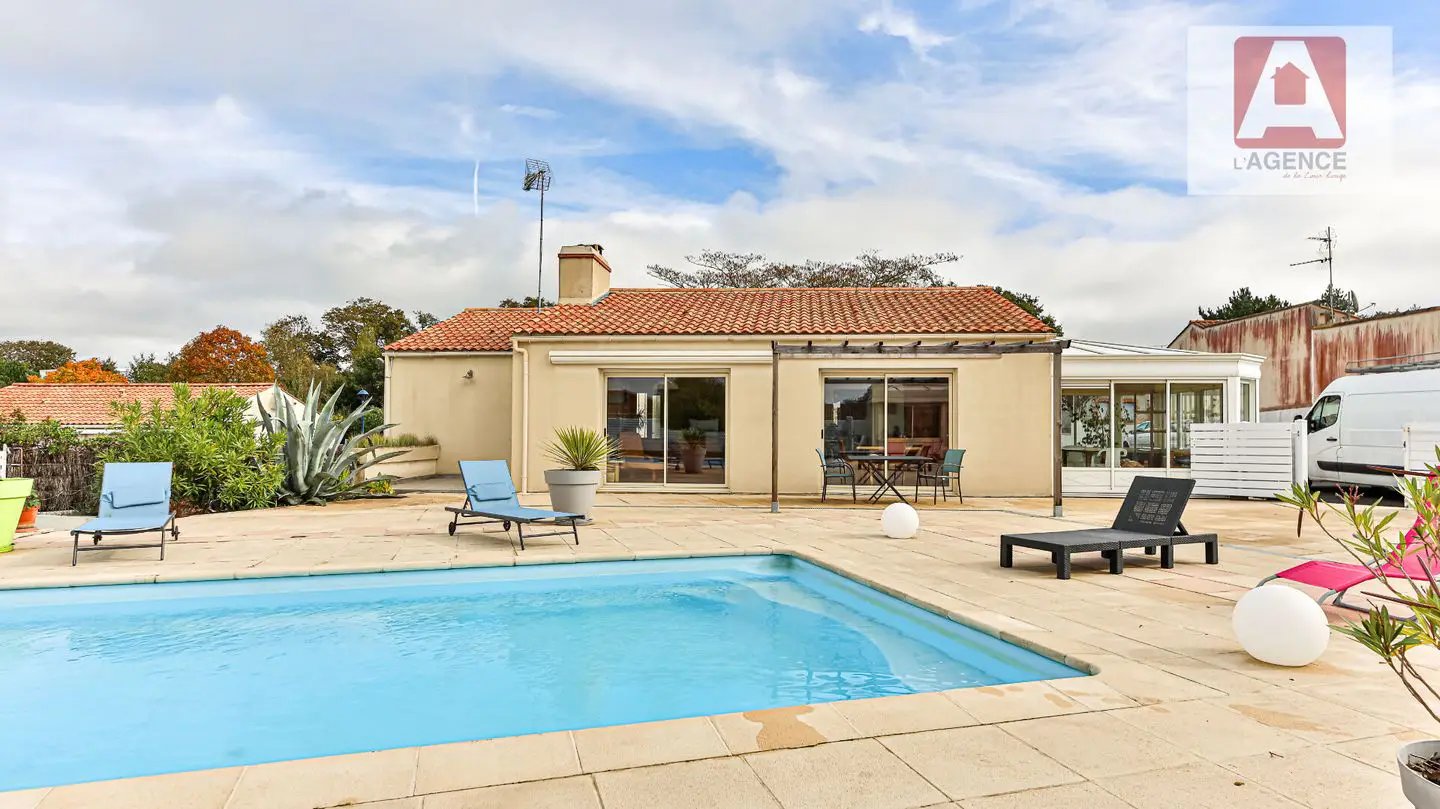 Maison à vendre, 281m², Saint-Révérend