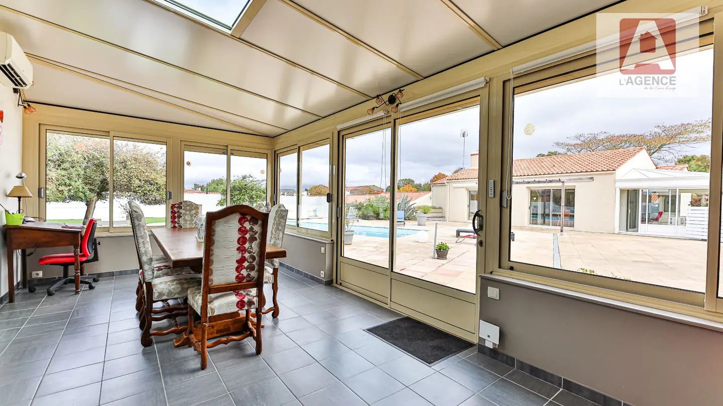 Maison à vendre, 281m², Saint-Révérend