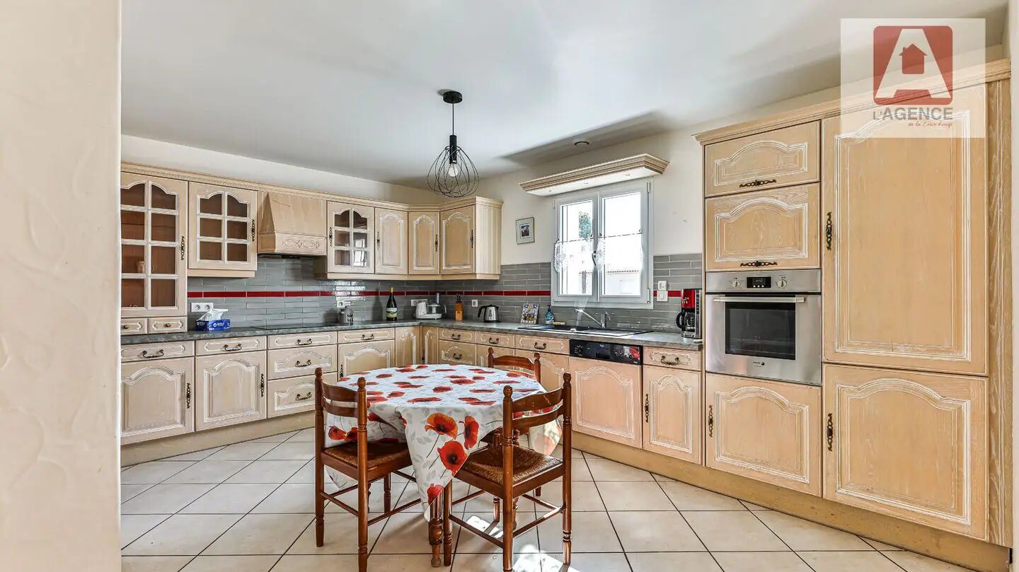 Maison à vendre, 105m², La Chapelle-Hermier