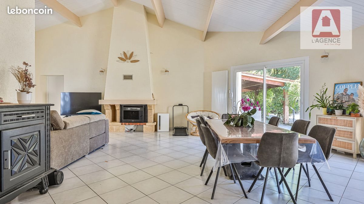 Maison à vendre, 265m², Saint-Maixent-sur-Vie