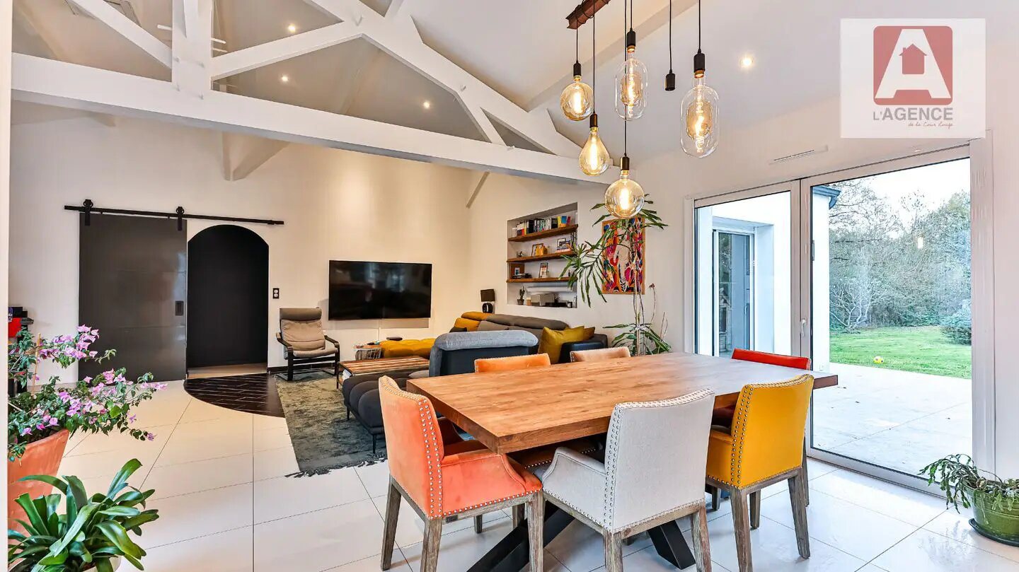 Maison à vendre, 180m², Saint-Maixent-sur-Vie