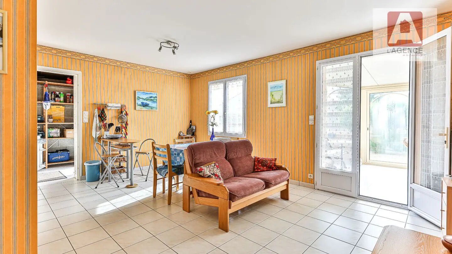 Maison à vendre, 77m², Landevieille