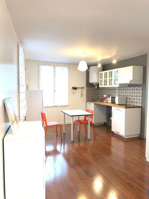 Appartement à louer, 27m², Chatou